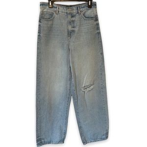 Express high waisted light wash wide leg jeans size 6